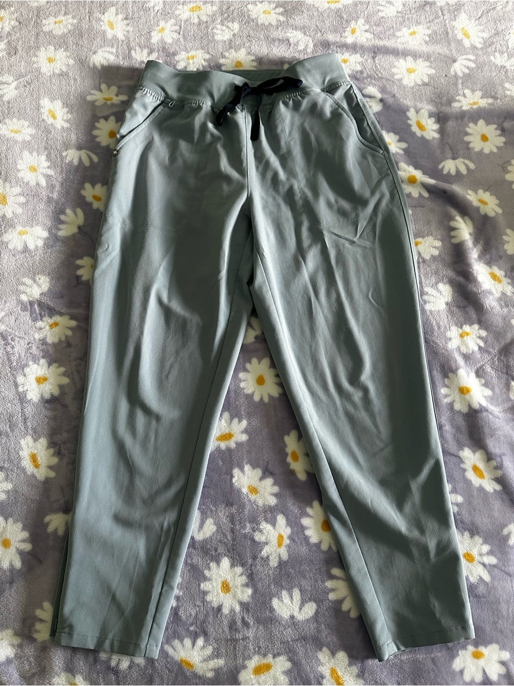 High waisted Tapered Figs scrub pants- petite medium- Dusty blue